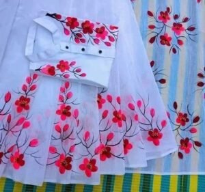 এক্সক্লুসিভ হ্যান্ড প্রিন্টেড কালারফুল ম্যাচিং কাপল শাড়ি অ্যান্ড পাঞ্জাবি সেট